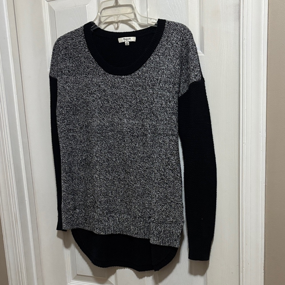 Madewell Black and Gray Crew Neck Sweater